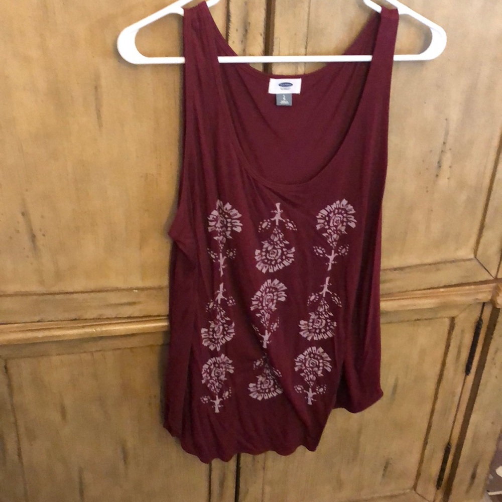 Old navy floral design tank